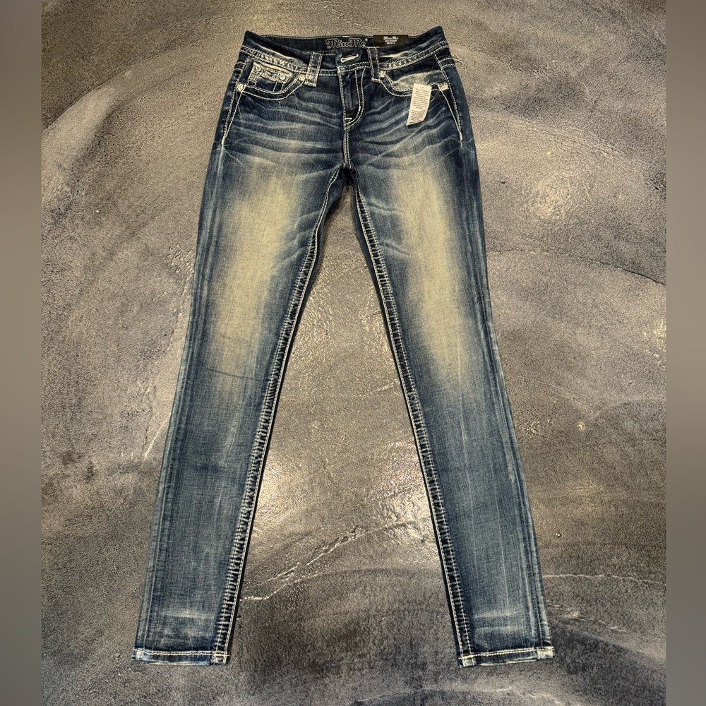 Women’s Miss Me jeans